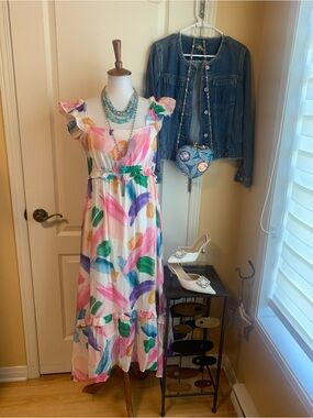Watercolour with paintbrush Maxi Dress